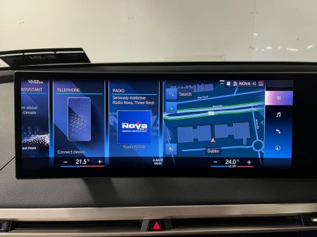 2022 BMW iX - thumbnail 17