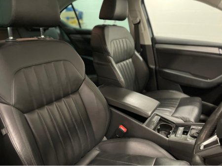 2019 Skoda Superb 2.0TDI 150PS SE L EXECUTIVE TDI DSG***HI SPEC***GLASS SUNROOF***FINANCE AVAILABLE***PREMIUM CARS IN THE NORTH EAST**** €19,950 thumbnail