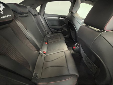 2015 Audi S3 - thumbnail 10