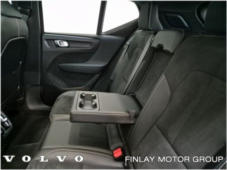 2023 Volvo XC40 - thumbnail 26