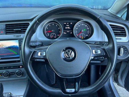 2015 Volkswagen Golf - thumbnail 4
