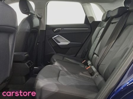 2023 Audi Q3 35 TDI 150HP SE €39,880 thumbnail