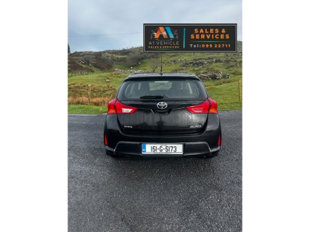 2015 Toyota Auris - thumbnail 19