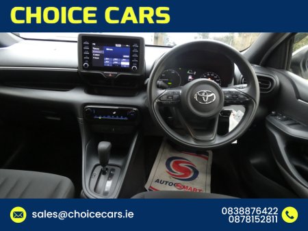 2020 Toyota Yaris - thumbnail 7