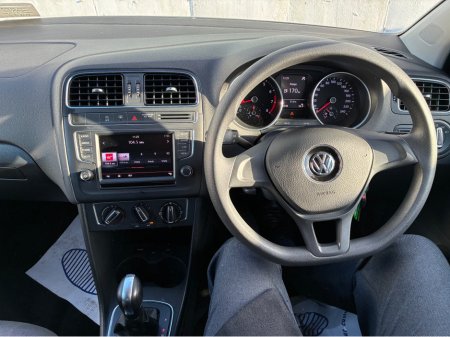 2016 Volkswagen Polo 1.2i TSI Petrol Automatic Comfortline €13,500 thumbnail