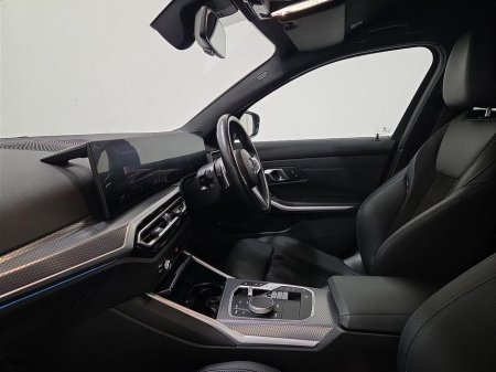 2024 BMW 3 Series - thumbnail 7