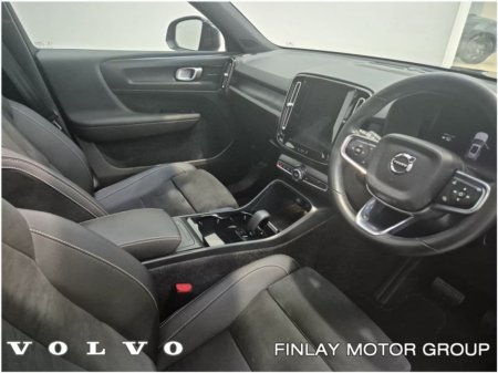 2022 Volvo XC40 - thumbnail 7