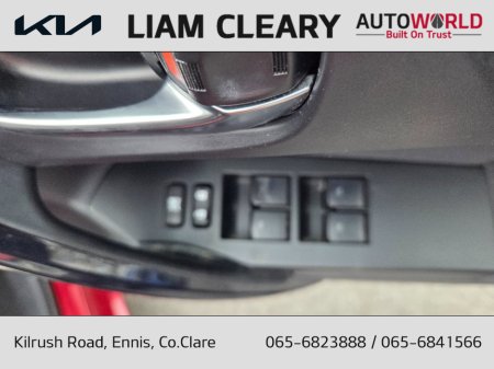2018 Toyota Auris HYBRID LUNA SPORT AUTO 4DR €17,495 thumbnail
