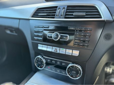 2012 Mercedes-Benz C Class - thumbnail 16