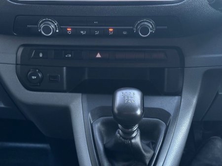 2022 Citroen Dispatch 1000 ENT PRO B-H XL ENTERPRISE BLUEHDI S/S €15,086