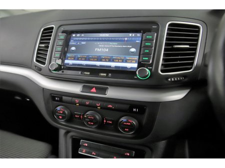 2019 Volkswagen Sharan 1.4 TSI DSG COMFORTLINE *LOW MILEAGE*EL.SLIDING DOORS*ANDROID CAR PLAYER* €29,840 thumbnail