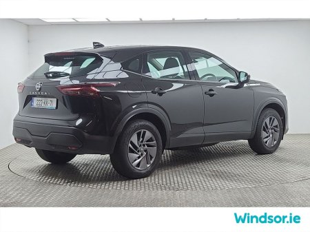 2022 Nissan Qashqai 1.3 PET MILD HYBRID SV €25,495 thumbnail