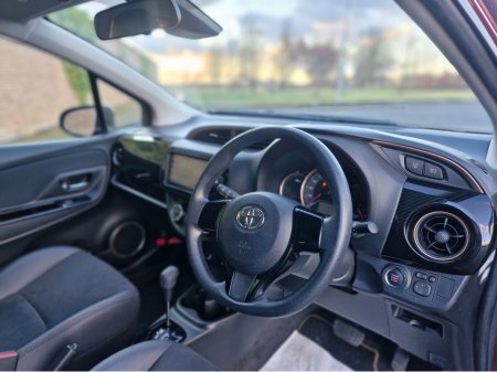 2018 Toyota Yaris AUTOMATIC LOW KMS FINANCE AVAILABLE €11,995 thumbnail
