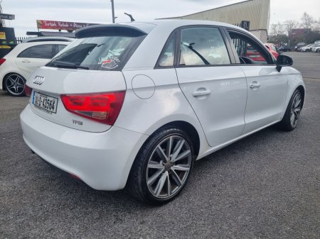 2014 Audi A1 - thumbnail 16