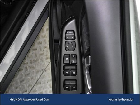 2023 Hyundai Kona EV Premium 64 kWh €23,777 thumbnail