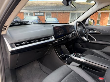 2023 BMW iX1 - thumbnail 30