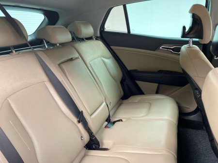 2022 Kia Sportage 1.6 CRDi SCR Diesel 115 hp K4 6MT €26,995 thumbnail