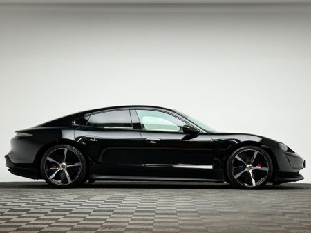 2022 Porsche Taycan - thumbnail 7