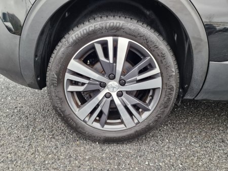 2021 Peugeot 5008 FL Allure 1.5 Blue HDI 130 AUTO €24,950 thumbnail