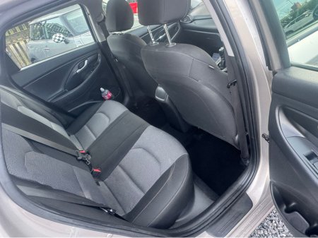 2019 Hyundai i30 - thumbnail 10