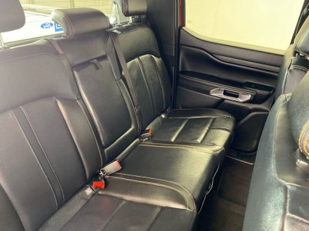 2024 Ford Ranger RANGER DC WILDTRAK OGP 3.0 L 24 €44,711 thumbnail