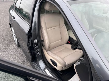 2015 BMW 5 Series - thumbnail 11