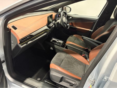 2022 Volkswagen ID.4 ONLY 37k kms - PRO 128 KW FAMILY 77KWH 174BHP €23,950 thumbnail