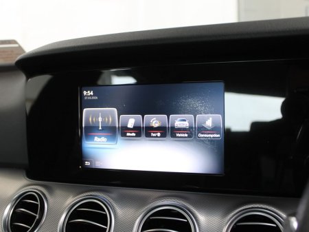 2018 Mercedes-Benz E Class - thumbnail 20