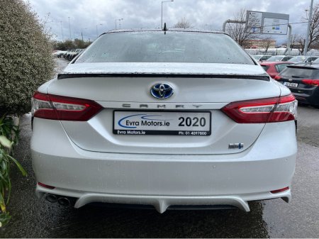 2020 Toyota Camry - thumbnail 7