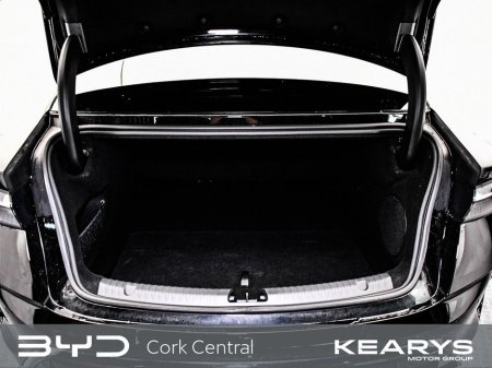 2024 BYD Seal 82.5kWh Excellence 4WD €42,888 thumbnail