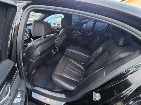 2018 BMW 7 Series 740D M-SPORT X-DRIVE HUGE SPEC ONLY 50 K KMS thumbnail