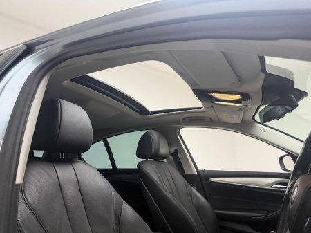 2017 BMW 5 Series 530E SE *SUNROOF* €21,990 thumbnail