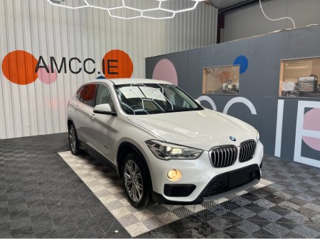 2017 BMW X1 BMW X1 AUTOMATIC 1.5 PETROL / 36k KMs / HEATED SEATS , REVERSE CAMERA , ADAPTIVE CRUISE & MORE