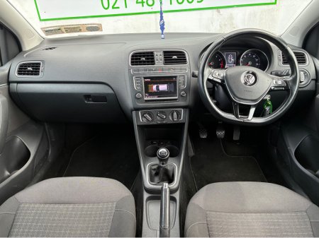 2016 Volkswagen Polo - thumbnail 11