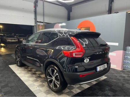 2020 Volvo XC40 €30950 2020 VOLVO XC40 RECHARGE PLUG-IN HYBRID T5 1.5 AUTOMATIC / CRUISE CONTROL / 360° PARKING CAMERA / ELECTRIC MEMORY & HEATED SEATS / HEATED STEERING WHEEL / PANORAMIC SUNROOF / HEATED REAR SEATS €30,950