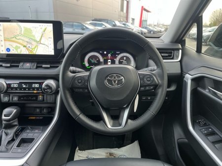 2025 Toyota Rav4 - thumbnail 9