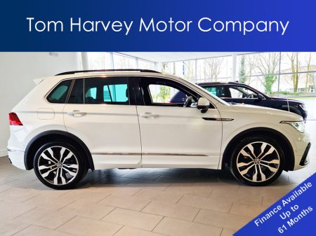 2021 Volkswagen Tiguan R-LINE 2.0 TDI 150hp + REAR VIEW CAMERA €33,950 thumbnail