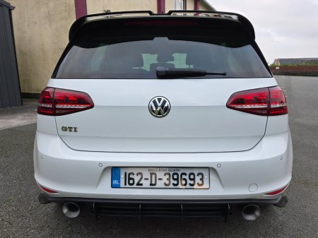 2016 Volkswagen Golf - thumbnail 9