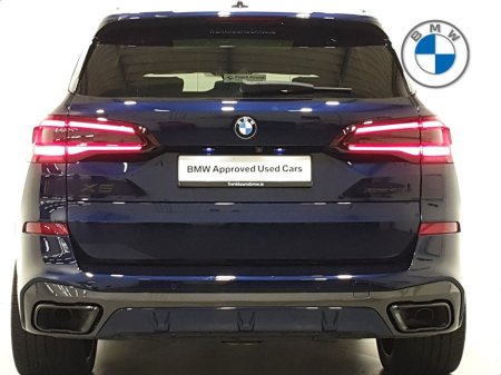 2021 BMW X5 xDrive45e M Sport €59,950 thumbnail