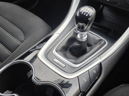 2015 Ford Mondeo 1.6TDCi 115PS Zetec €7,950 thumbnail