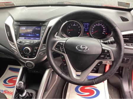 2012 Hyundai Veloster * PETROL €5,950 thumbnail