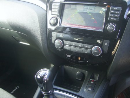 2018 Nissan Qashqai - thumbnail 10