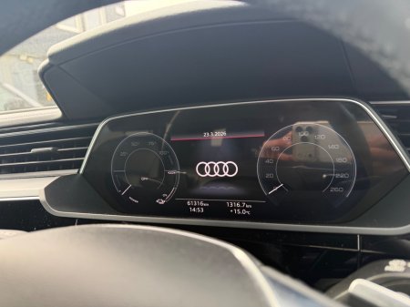 2022 Audi e-tron - thumbnail 14