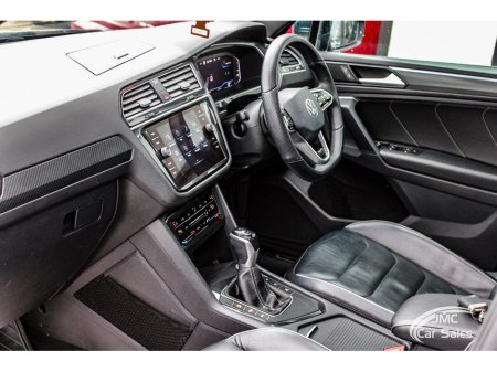 2021 Volkswagen Tiguan - thumbnail 29