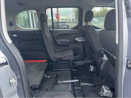 2023 Peugeot Rifter Wheelchair Accessible Auto €24,950 thumbnail