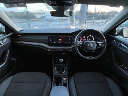 2024 Skoda Octavia OCTAVIA AMB 2.0TDI 115HP €30,995 thumbnail