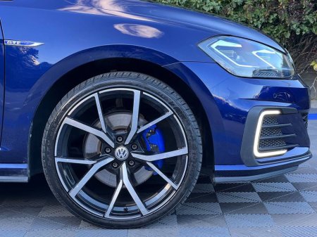 2020 Volkswagen Golf - thumbnail 9