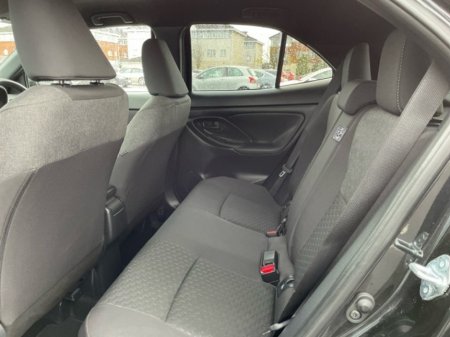 2025 Toyota Yaris Cross - thumbnail 8