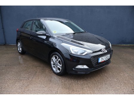 2017 Hyundai i20 Active Low Mileage €11,995