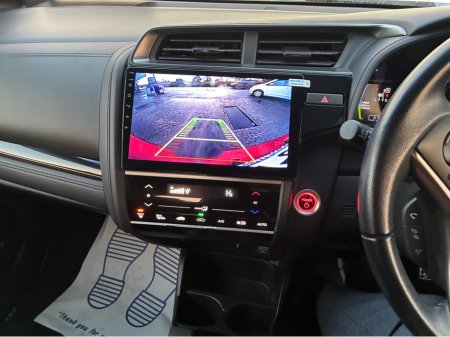 2019 Honda Fit 1.5i Petrol Hybrid Automatic S Model €16,750 thumbnail